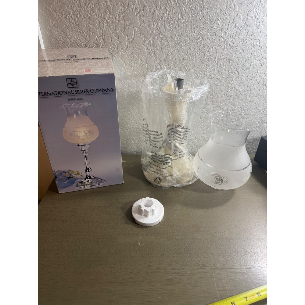 International Silver Company Hurricane Lamp Frosted Etched Glass Silver Base NIB